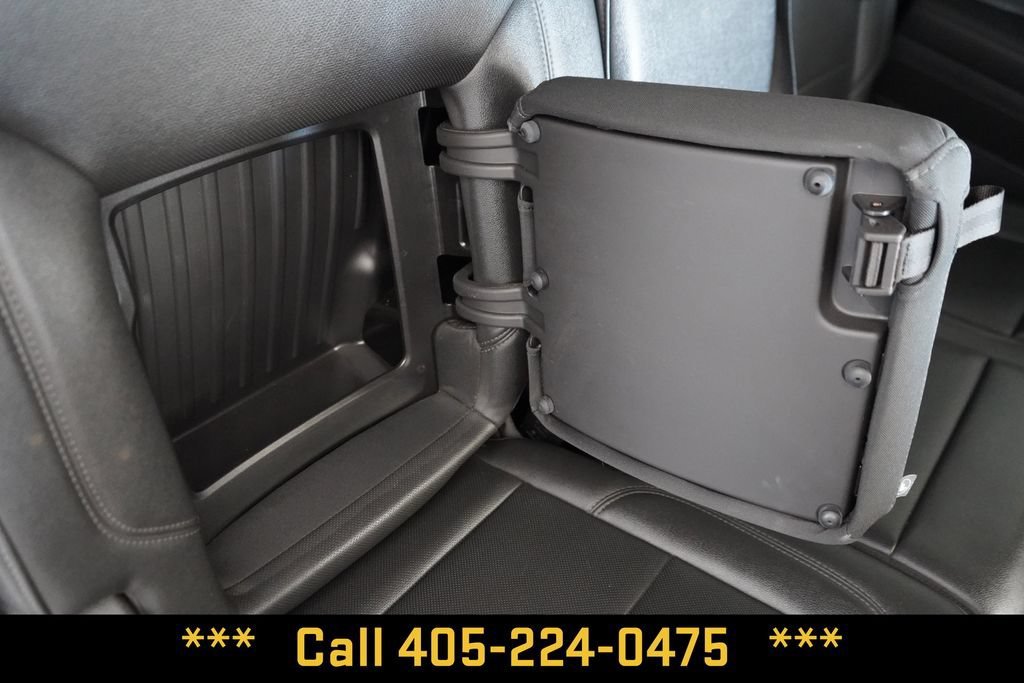 Used 2025 Sterling Metallic GMC SLT image 32
