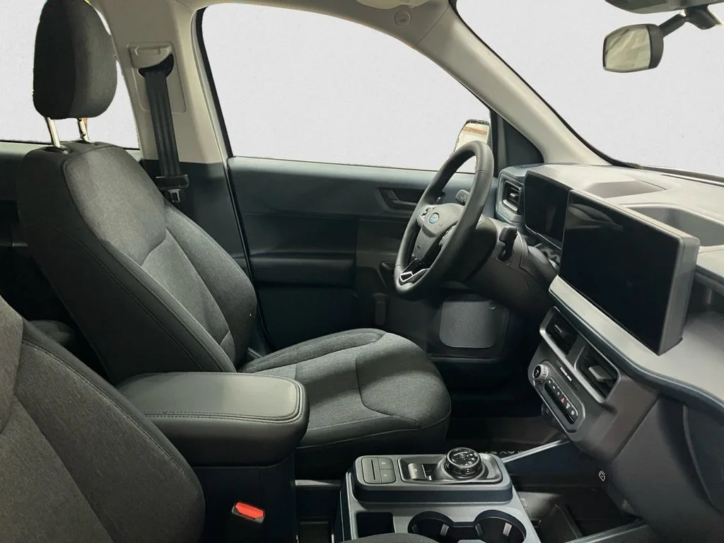 New 2025 White Ford XLT image 15
