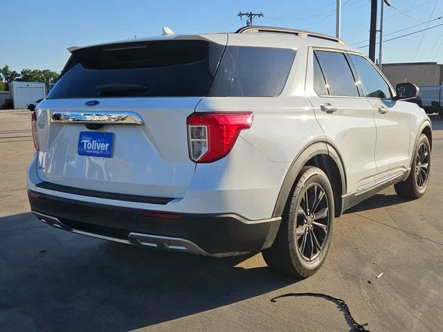 Used 2020 White Metallic Ford XLT image 4