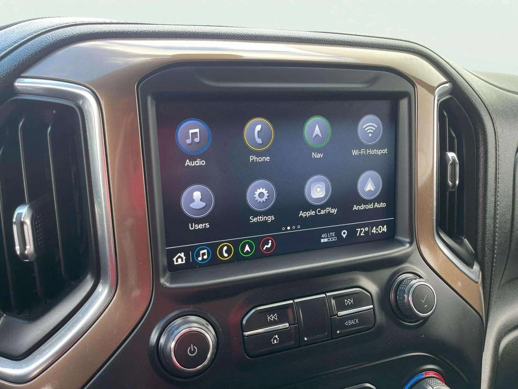 Used 2019 Iridescent Pearl Tricoat Chevrolet High Country image 13