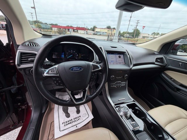 Used 2019 Red Ford SEL image 14