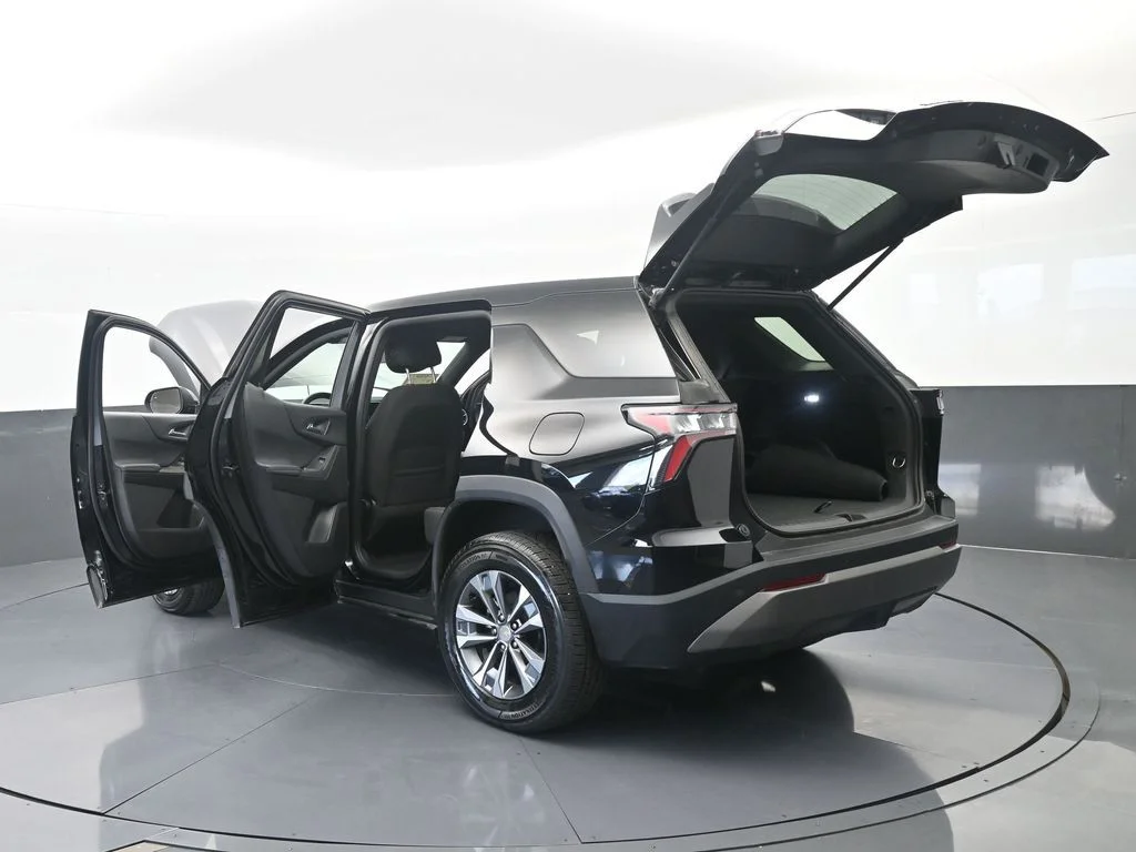 Used 2026 Mosaic Black Metallic Chevrolet LT image 70
