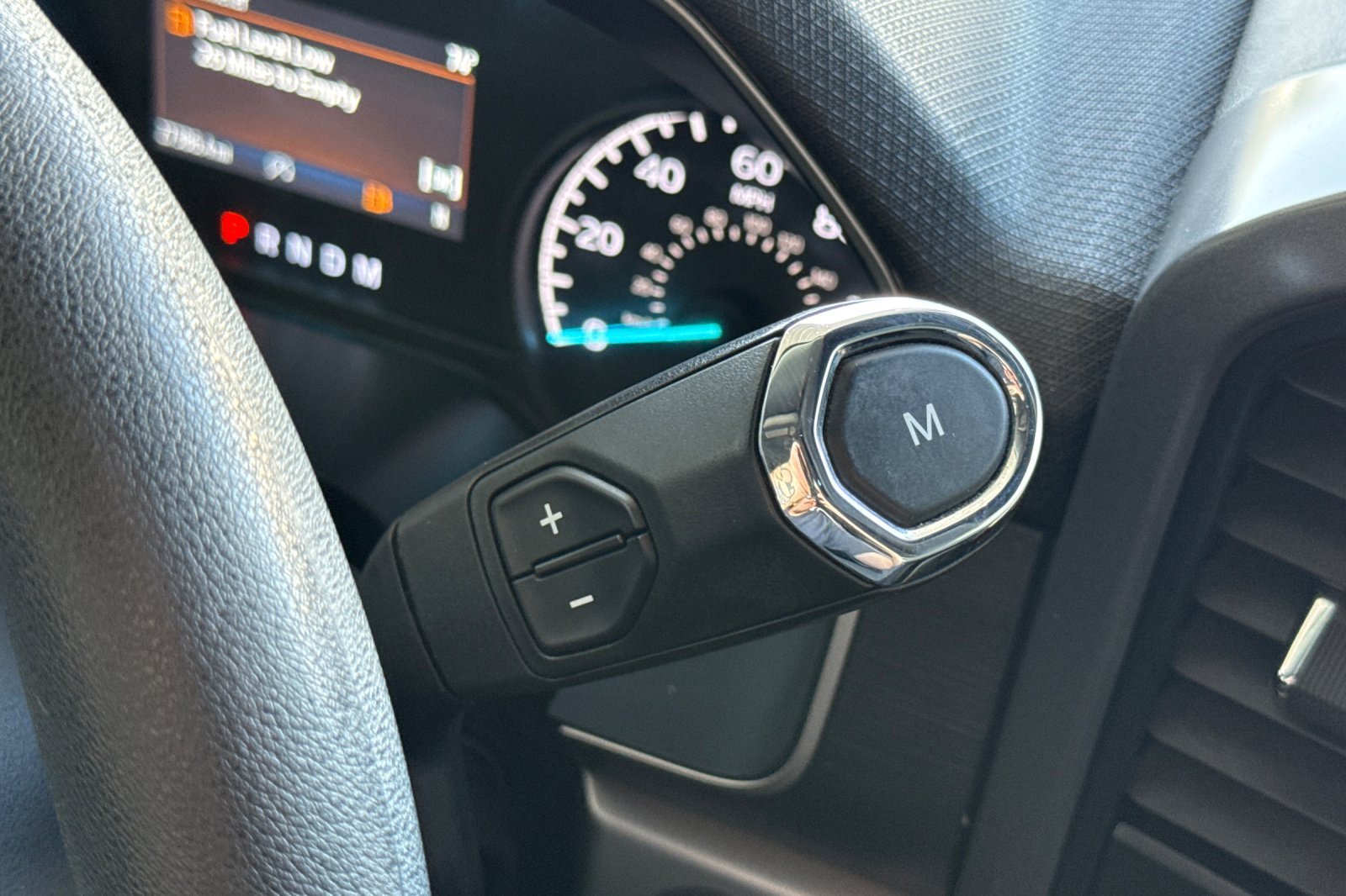 Used 2023  Ford XLT image 22