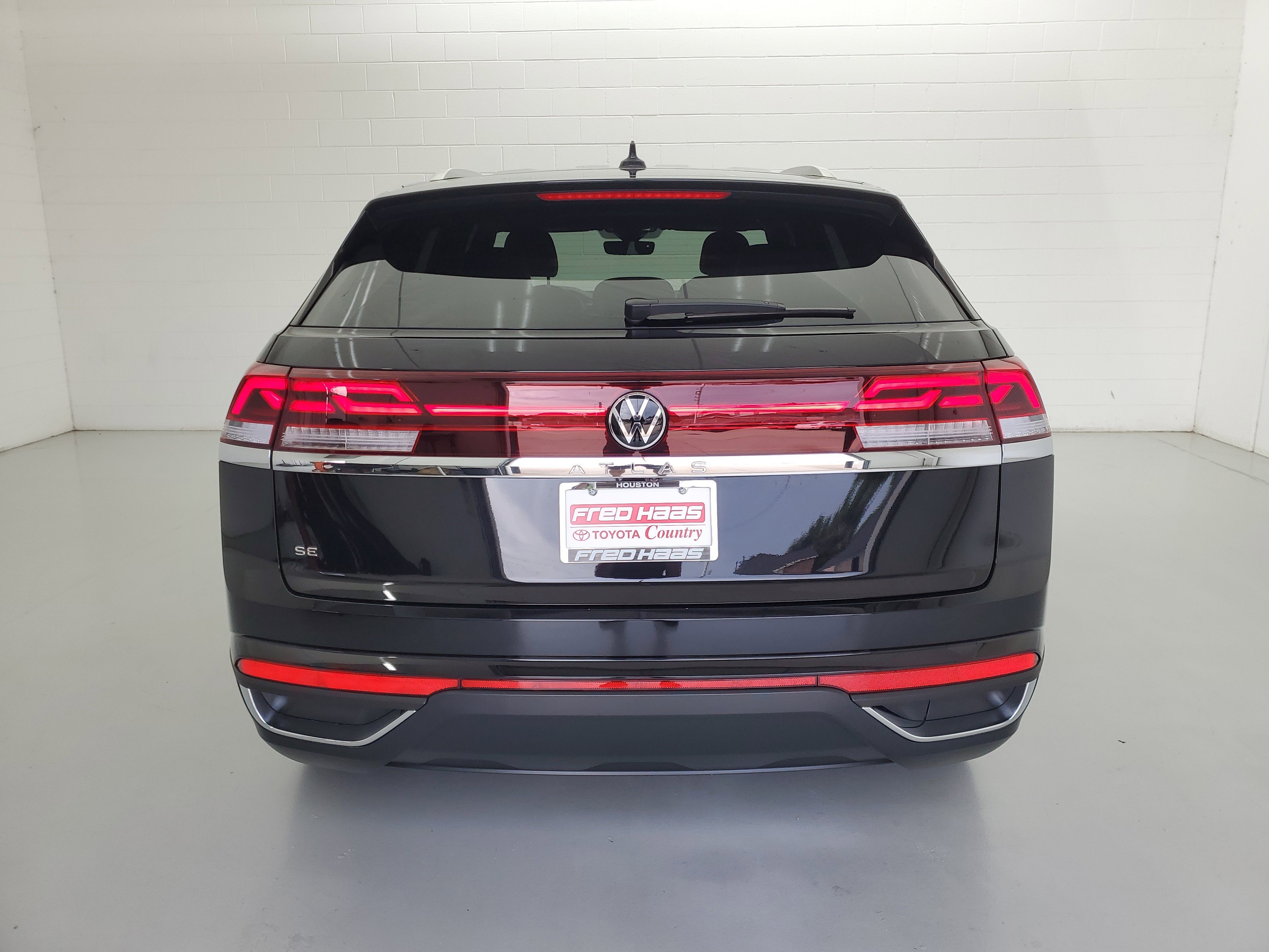 2026 Volkswagen Atlas Cross Sport SE - Photo 6
