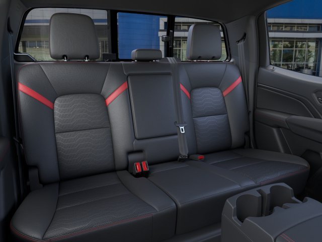 2026 Chevrolet Colorado Z71 - Photo 17