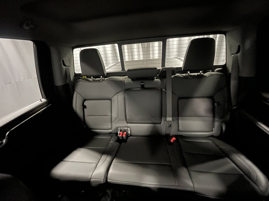 2025 GMC Sierra 2500HD SLT - Photo 21