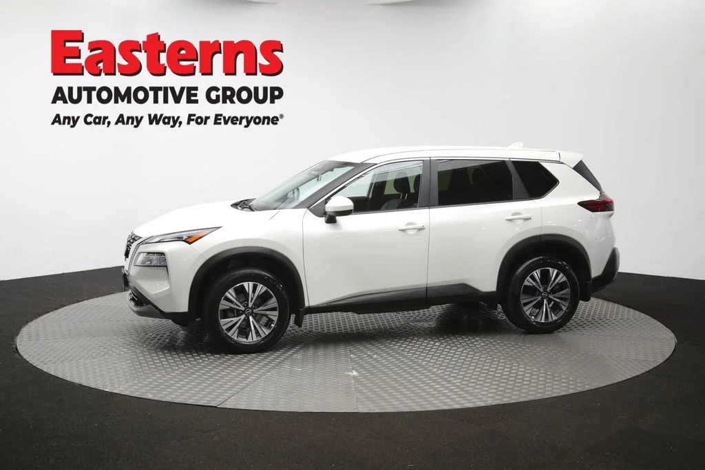 Used 2023 White Nissan SV image 57