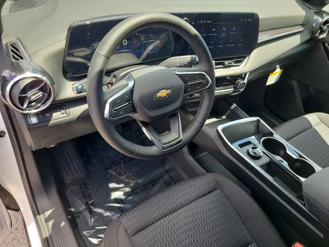 New 2026 Summit White Chevrolet LT image 15