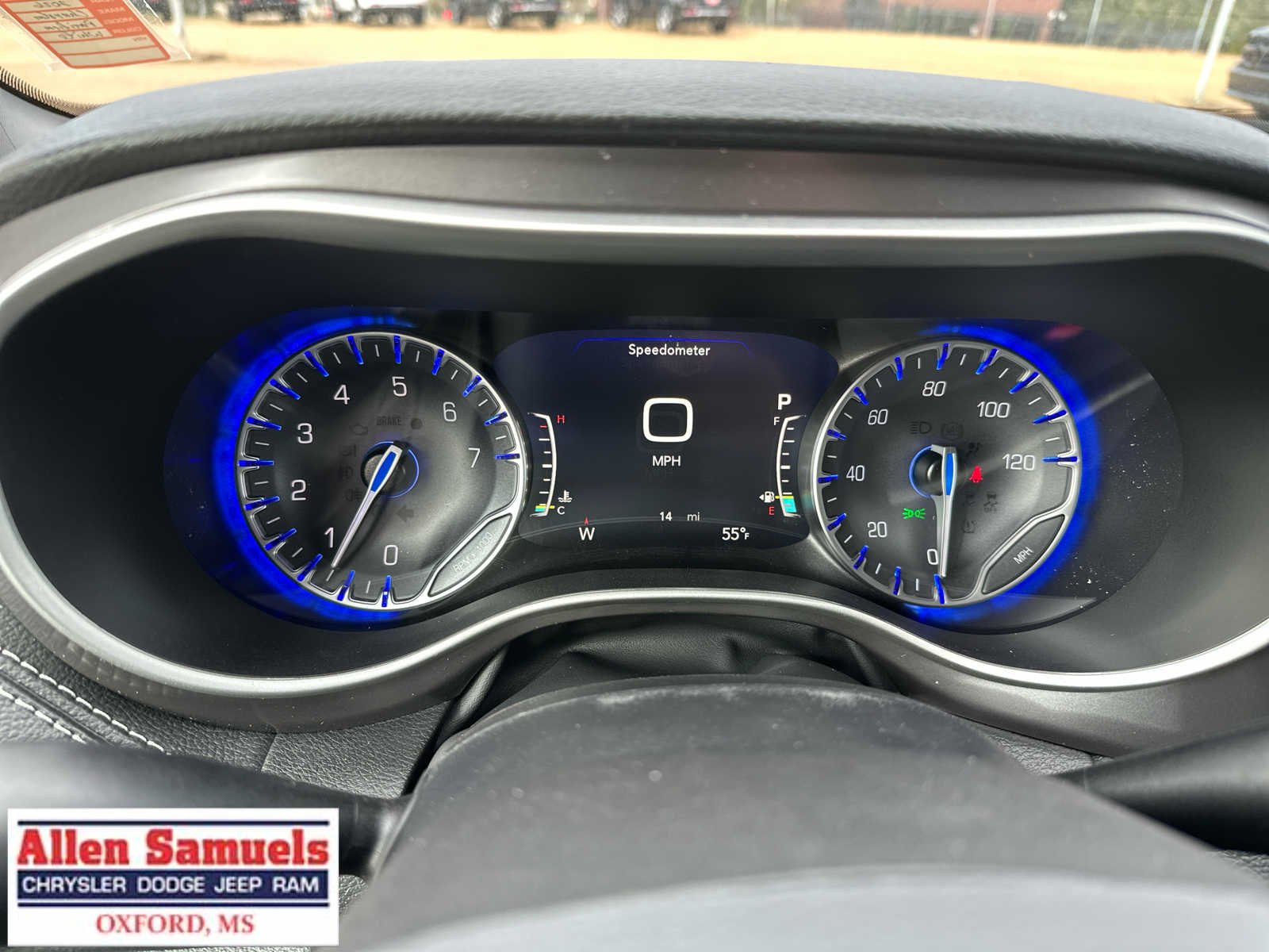 2026 Chrysler Pacifica Select - Photo 17