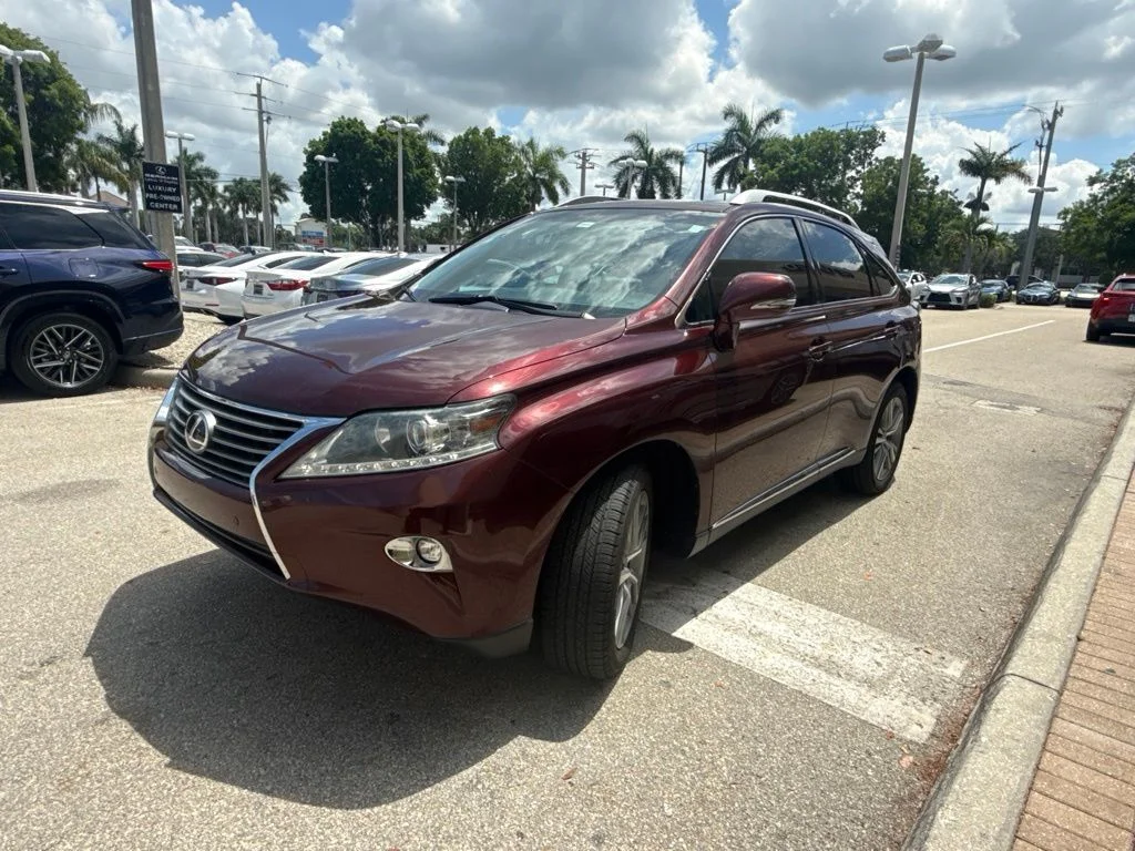 Used 2015  Lexus 350 image 3