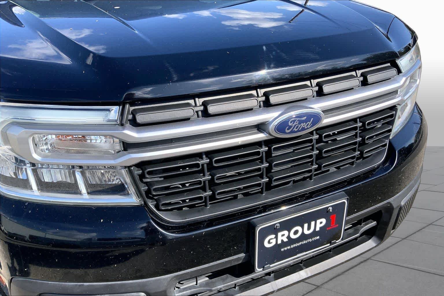 Used 2022 Shadow Black Ford Lariat image 28