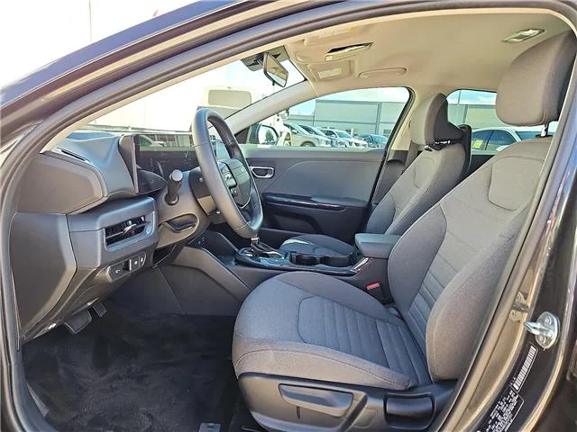 Used 2025 Interstellar Gray KIA EX (IVT) image 10