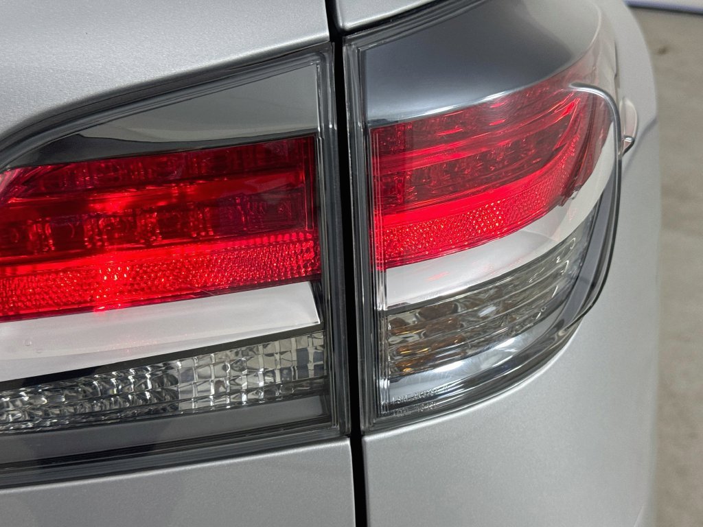 Used 2015 Silver Lexus 350 image 33