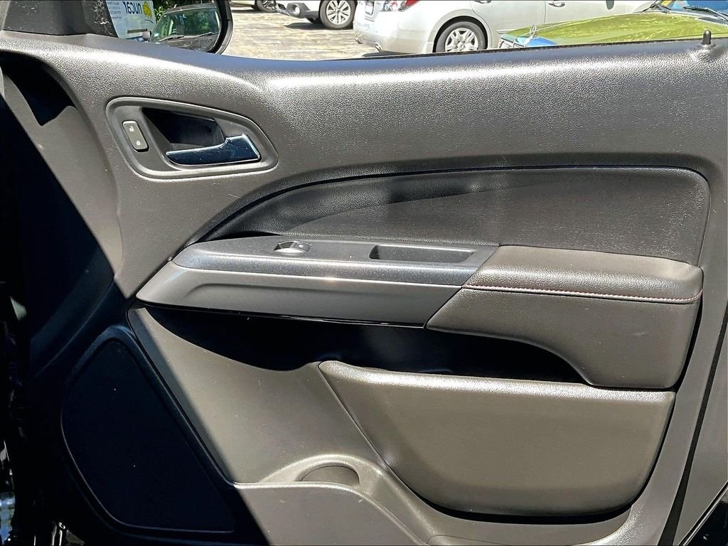Used 2019 Black GMC All Terrain image 12