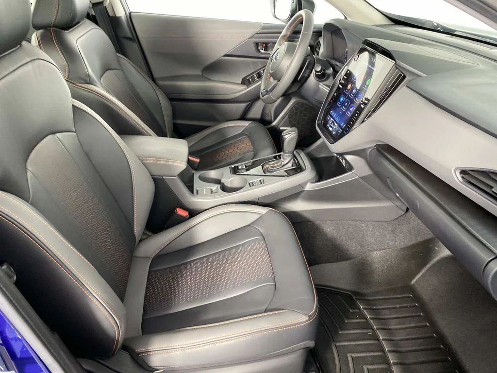 Used 2025 Blue Subaru Limited image 11