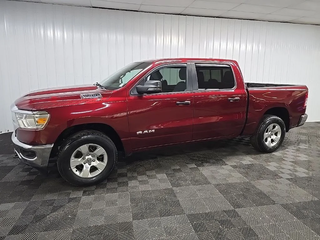 Used 2023 Red Ram Big Horn/Lone Star image 6