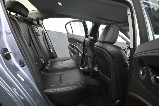 Used 2015  Acura Base image 19