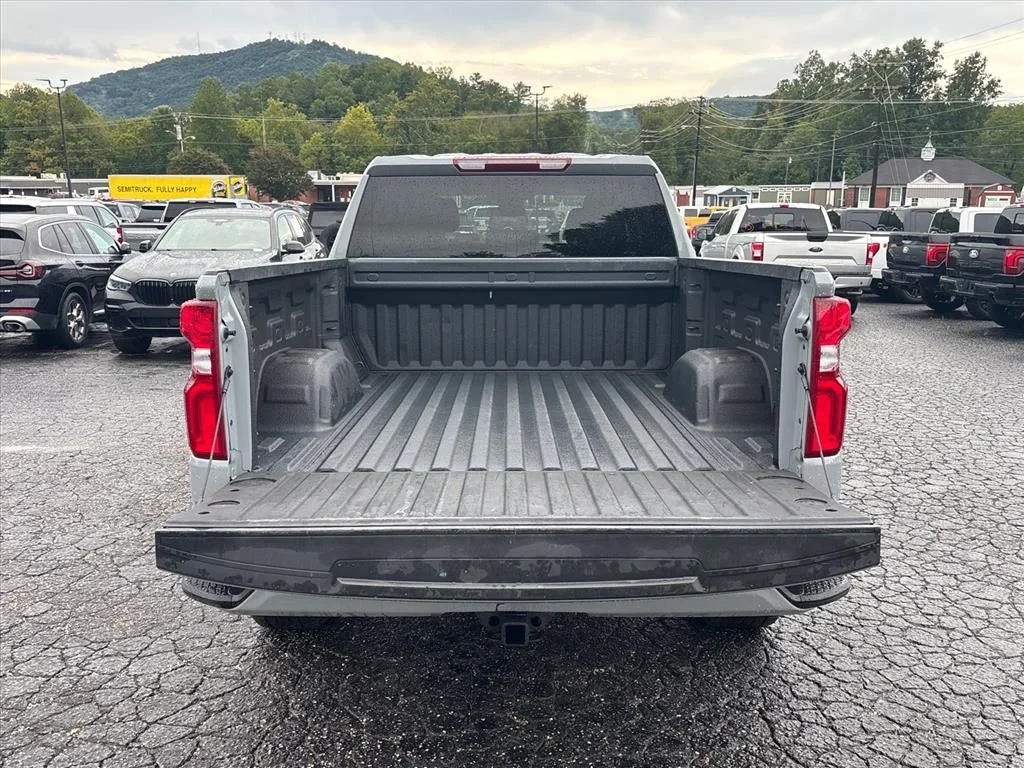 Used 2025 Gray Chevrolet RST image 7