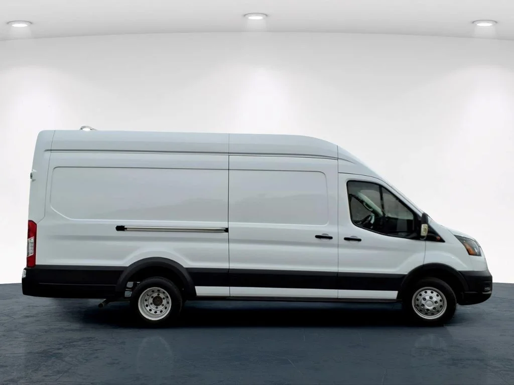 Used 2021 White Ford Base image 7
