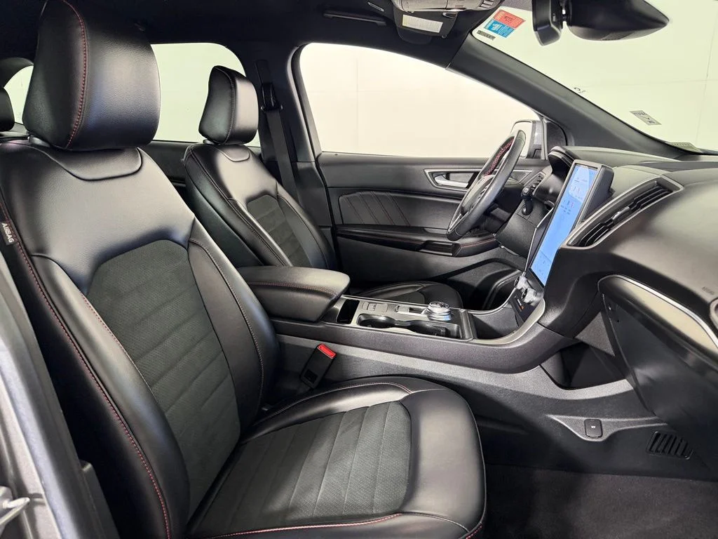 2023 Ford Edge ST-Line - Photo 32