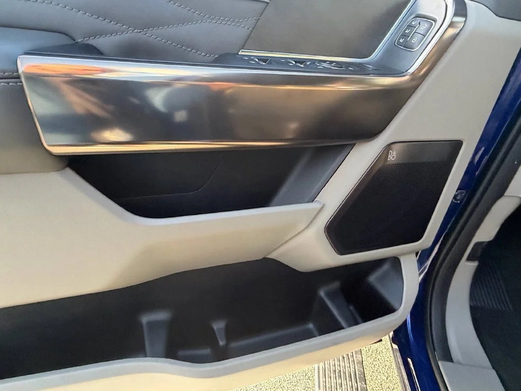 Used 2026 Blue Ford Platinum image 10