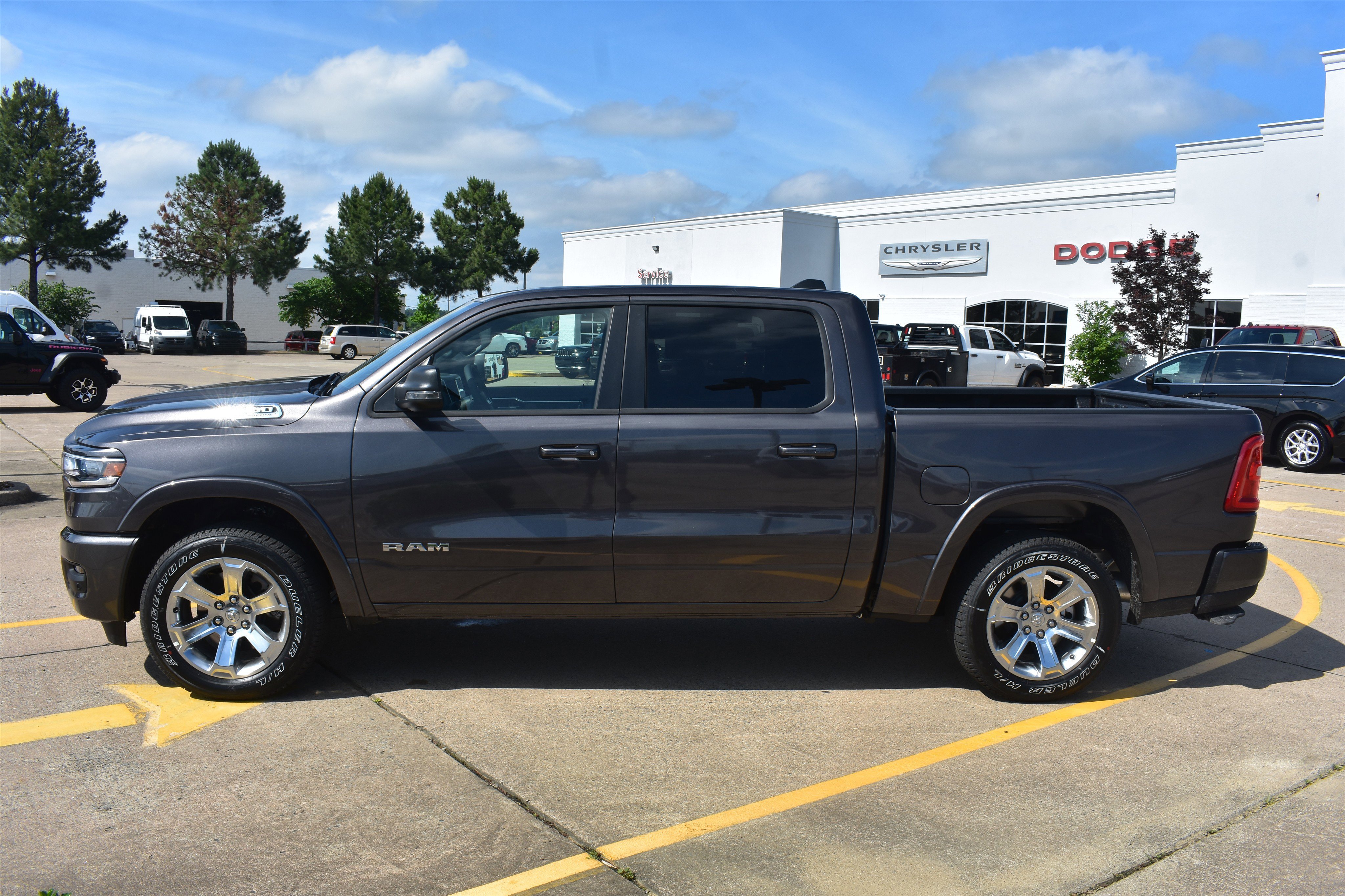 New 2026 Granite Crystal Metallic Clear-Coat Exterior Paint RAM Big Horn image 10