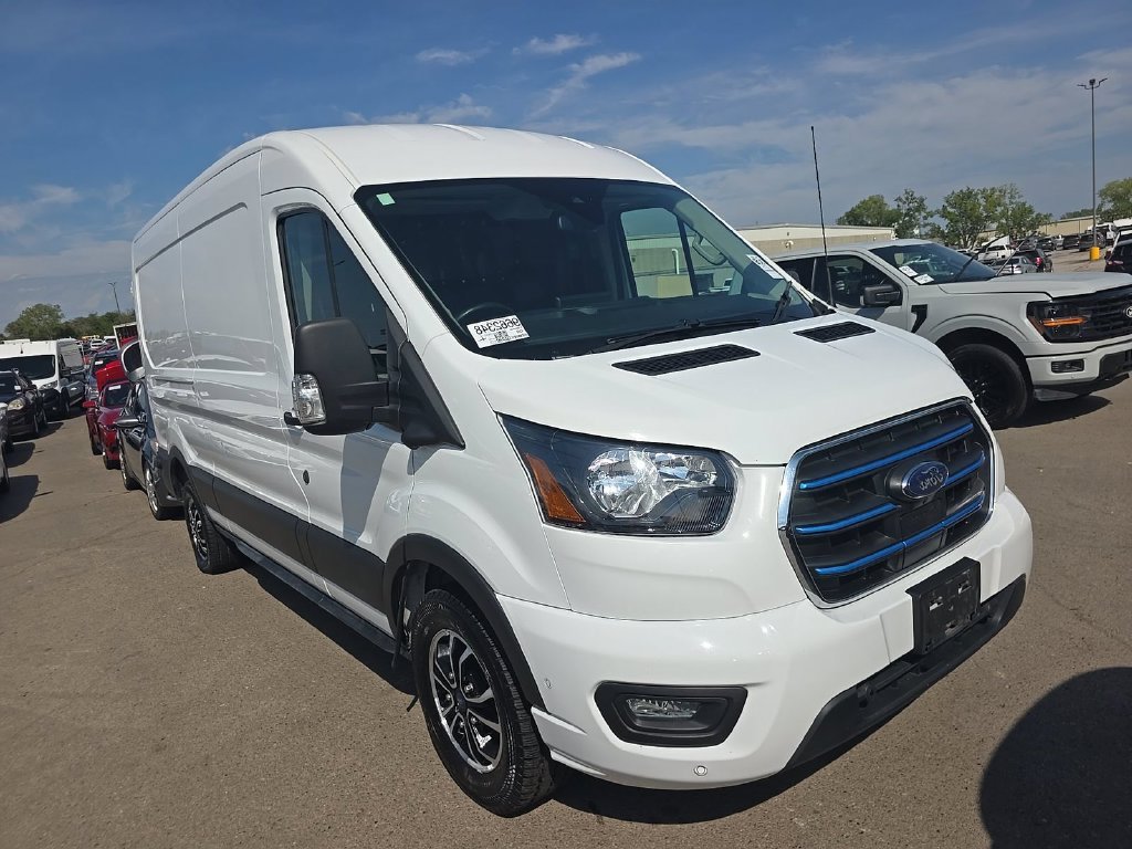 Used 2022 White Ford  image 1