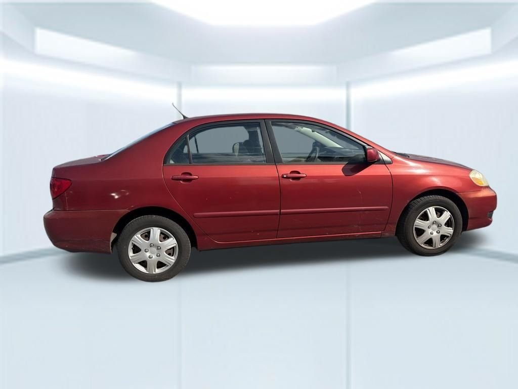 Used 2006 Red Toyota LE image 18