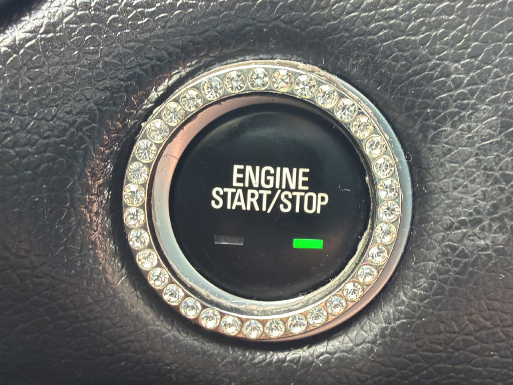 Used 2019 Black Chevrolet Premier image 13