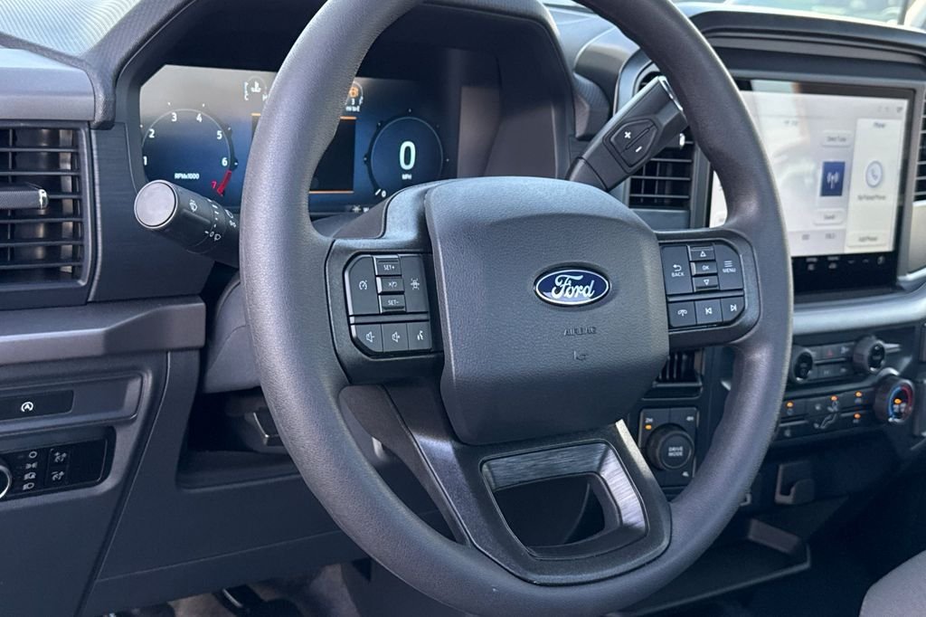 2025 Ford F-150 XL - Photo 10