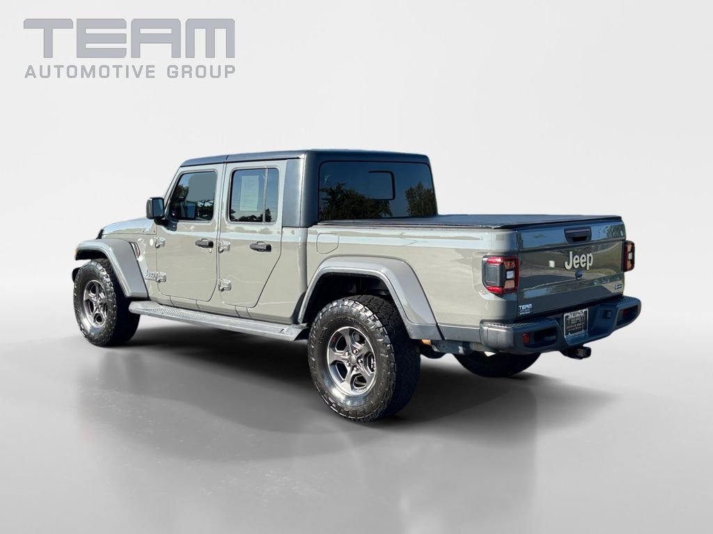 Certified Used 2020 Gray Jeep Overland image 5