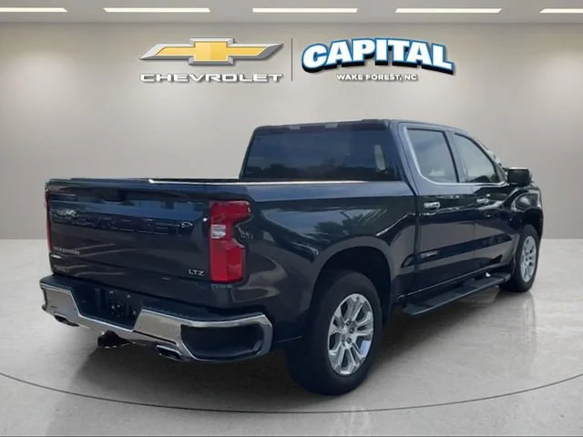 Used 2022 Northsky Blue Metallic Chevrolet LTZ image 5