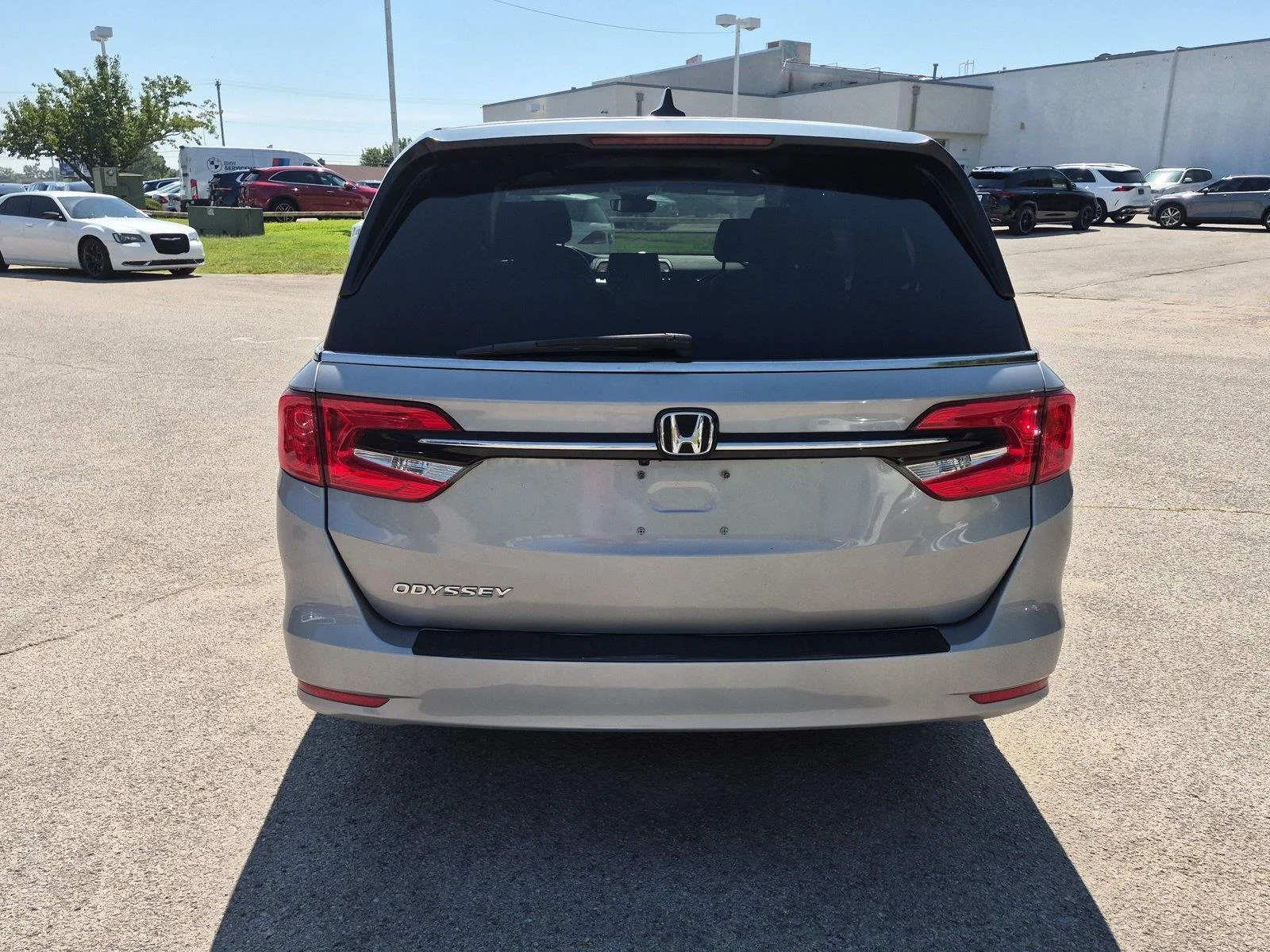 Used 2023 Lunar Silver Metallic Honda EX-L image 4