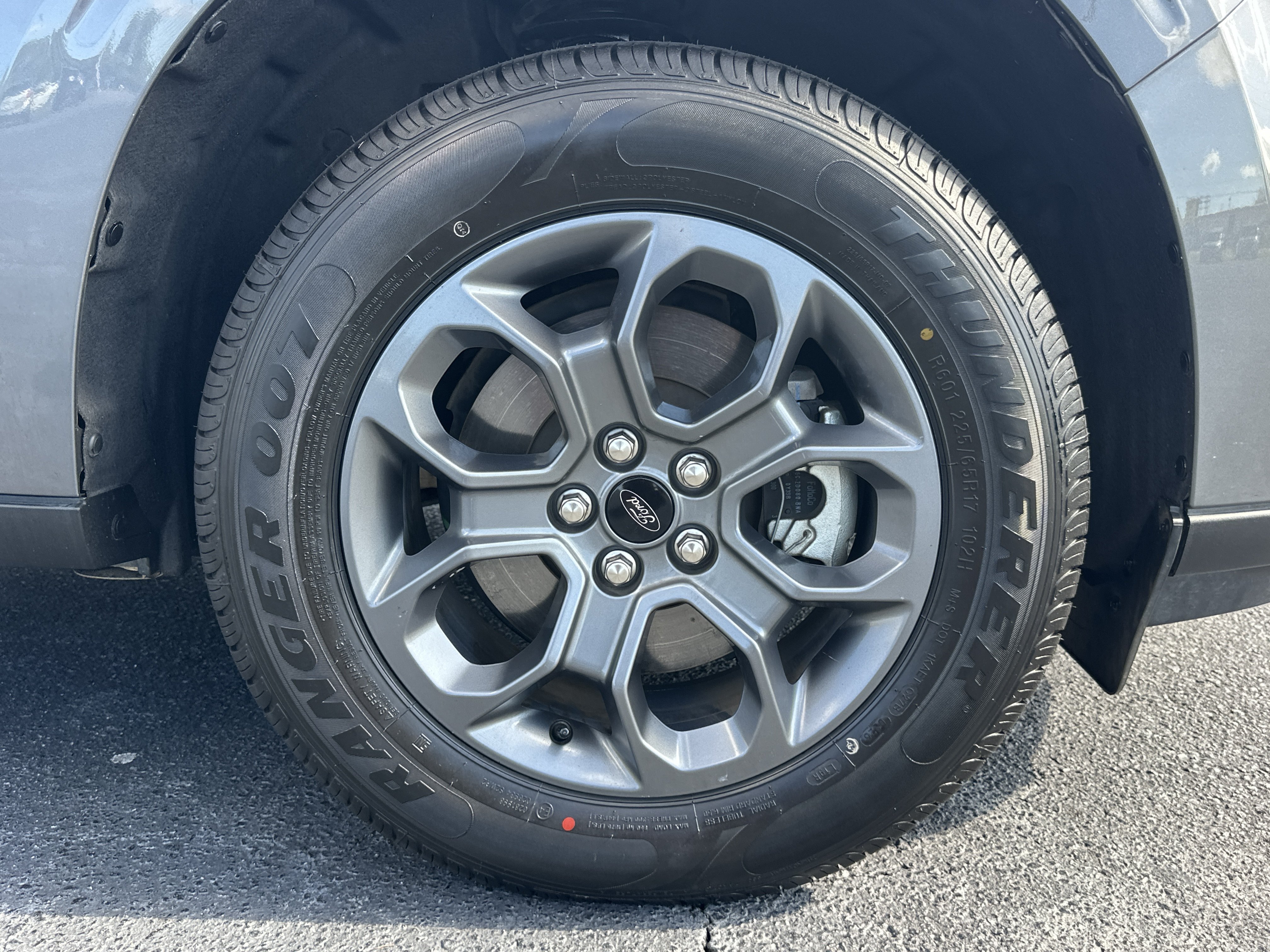 Used 2025 CARBONIZED GRAY Ford XLT image 13