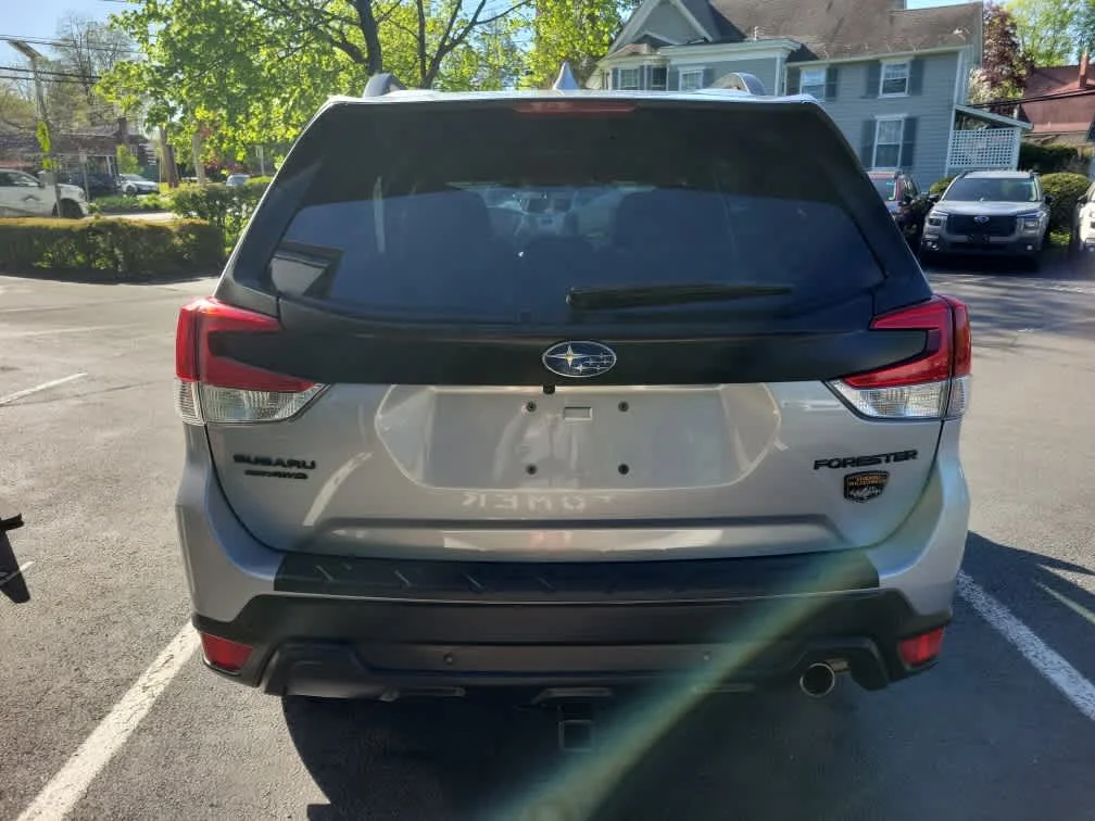 Used 2023 Ice Silver Metallic Subaru Wilderness image 4