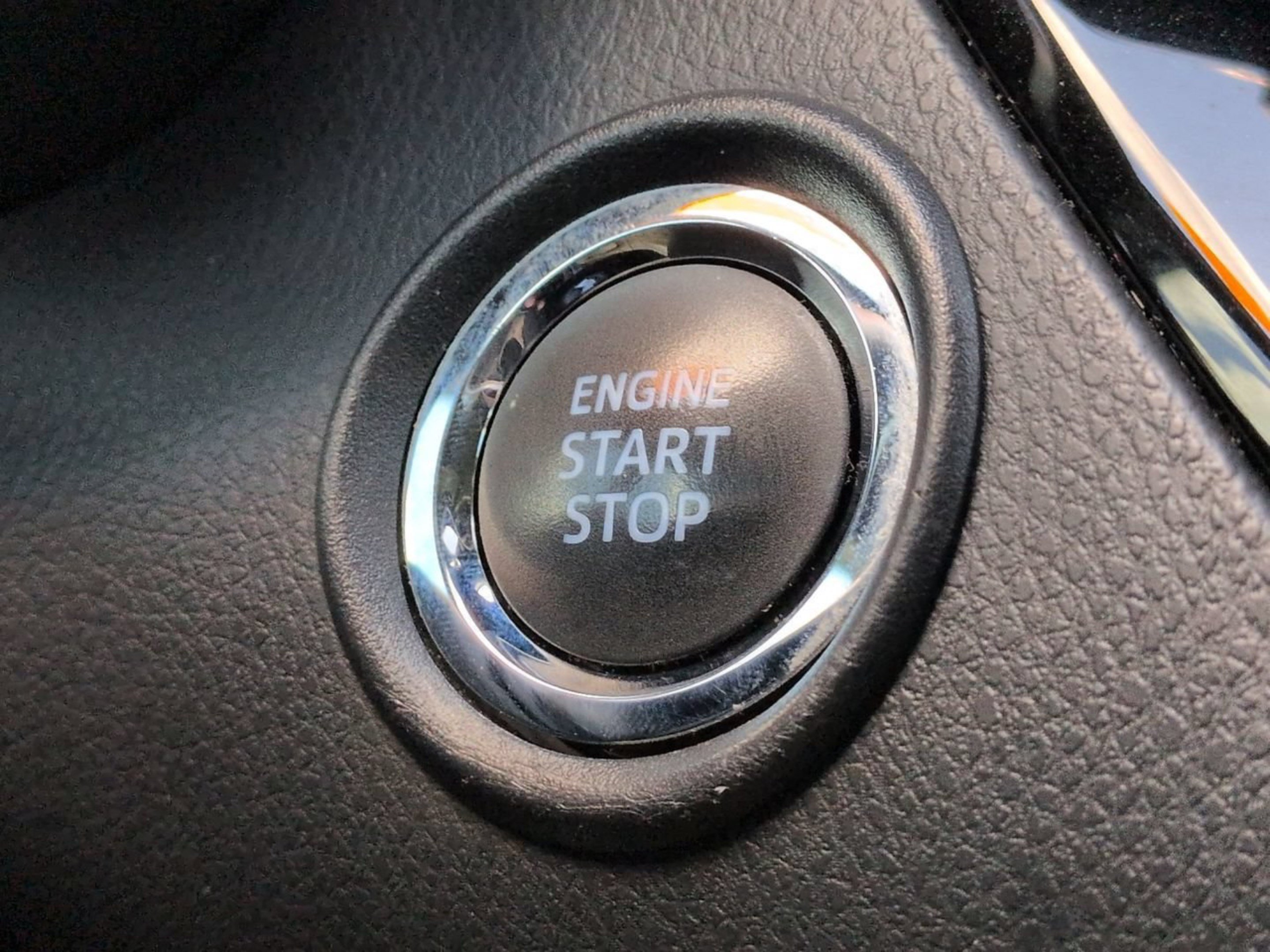 Used 2019 Magnetic Gray Metallic Toyota XLE image 30