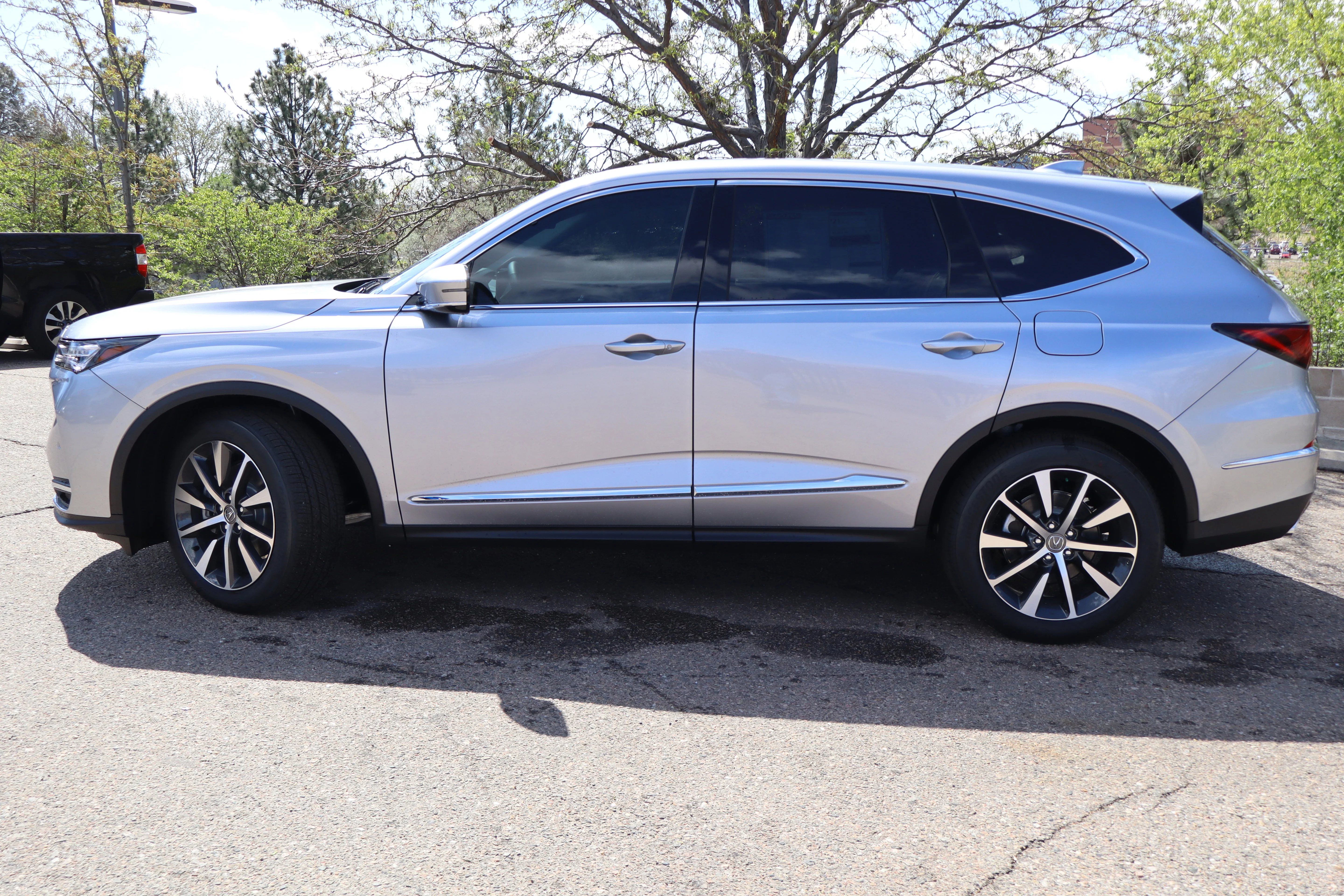 New 2026 Solar Silver Metallic Acura w/Technology Package image 3