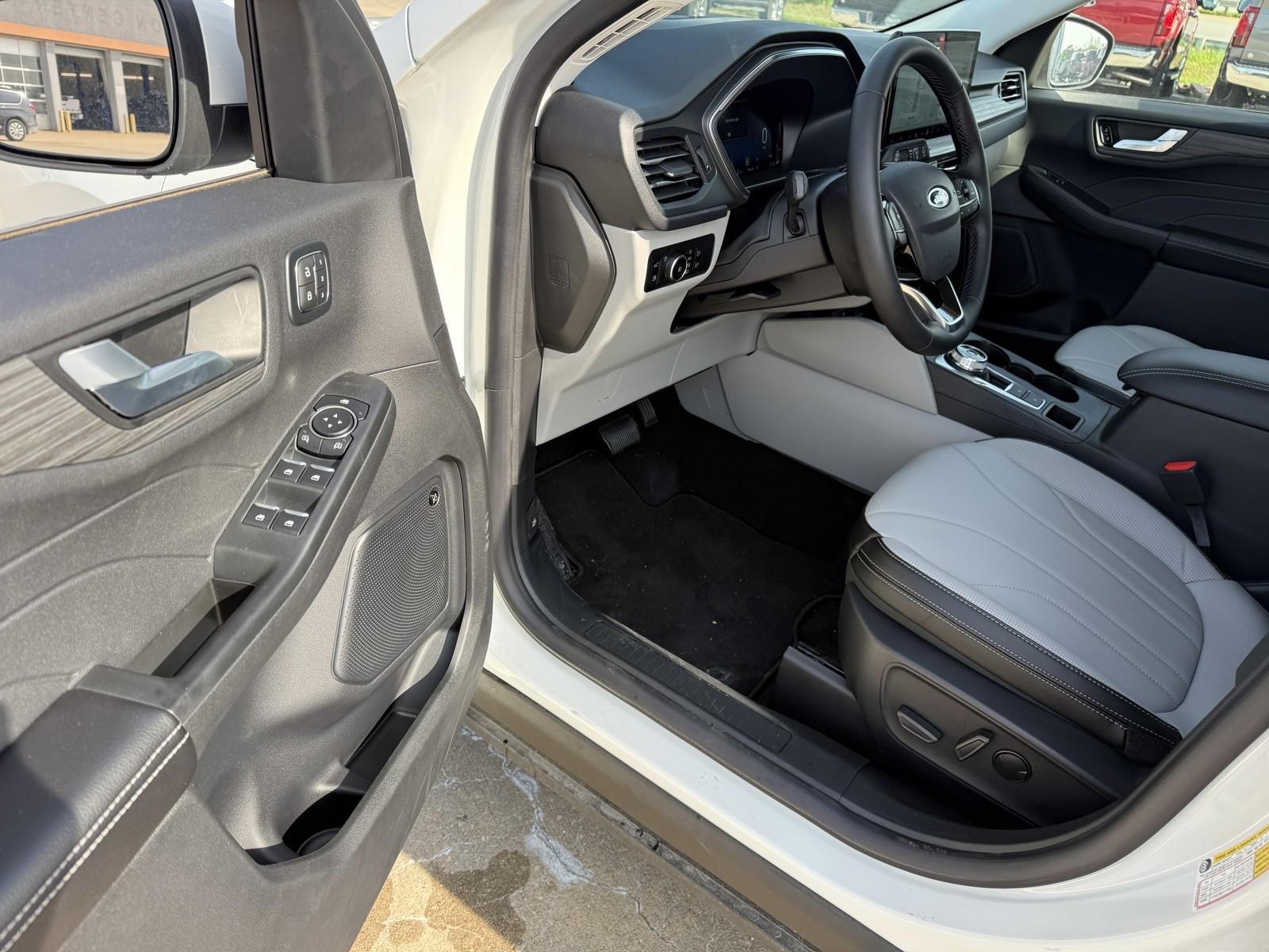 2025 Ford Escape Plug-in hybrid PHEV - Photo 22