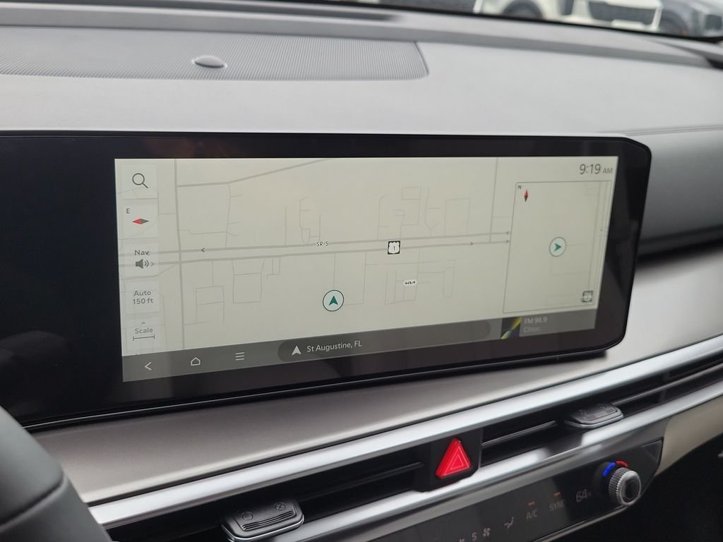New 2026 Snow White Pearl Kia EX image 31