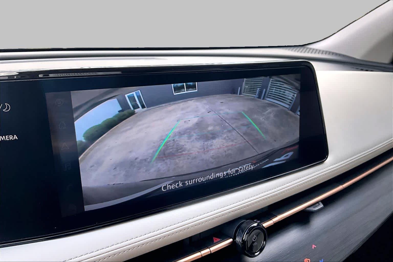 Used 2023 Black Diamond Pearl Nissan ENGAGE image 26