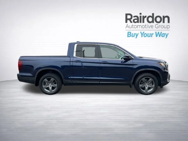Used 2023 Obsidian Blue Pearl Honda RTL image 8