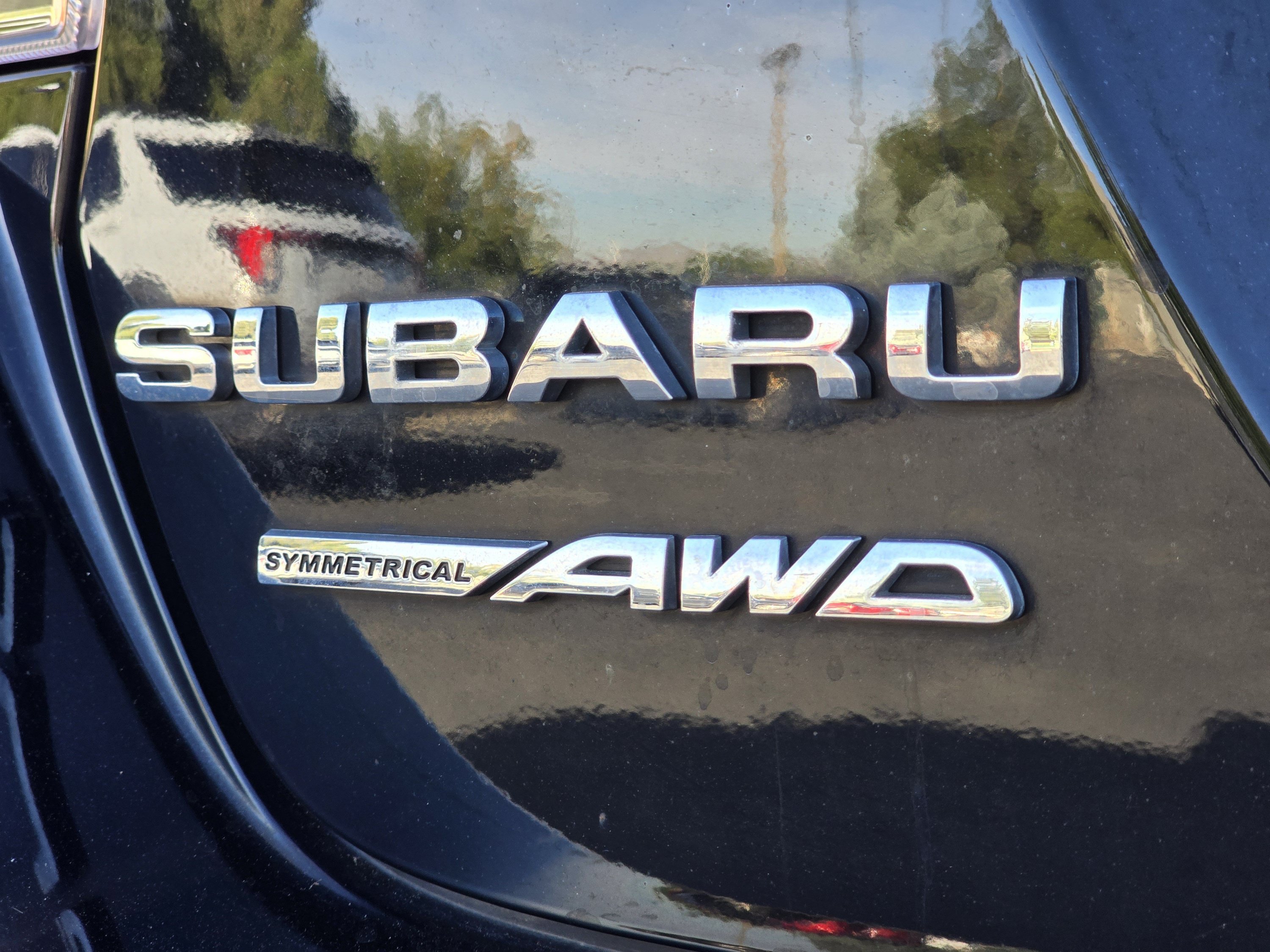 Used 2020 Crystal Black Silica Subaru Limited image 24