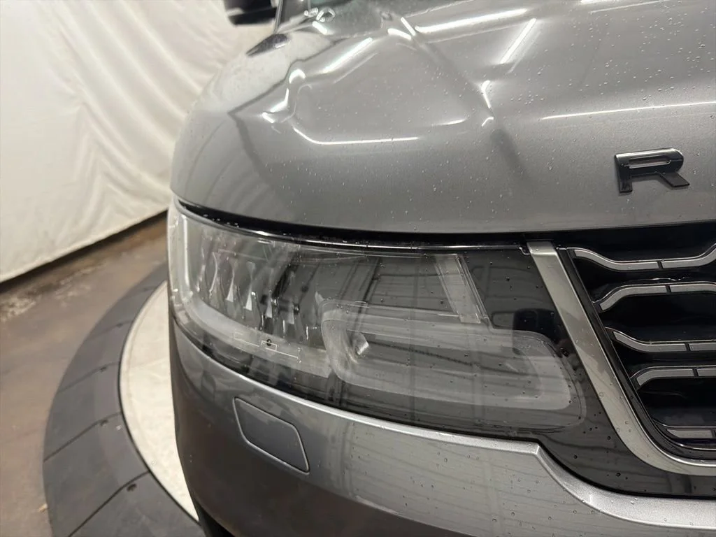 Used 2018 Gray Land Rover Supercharged image 10