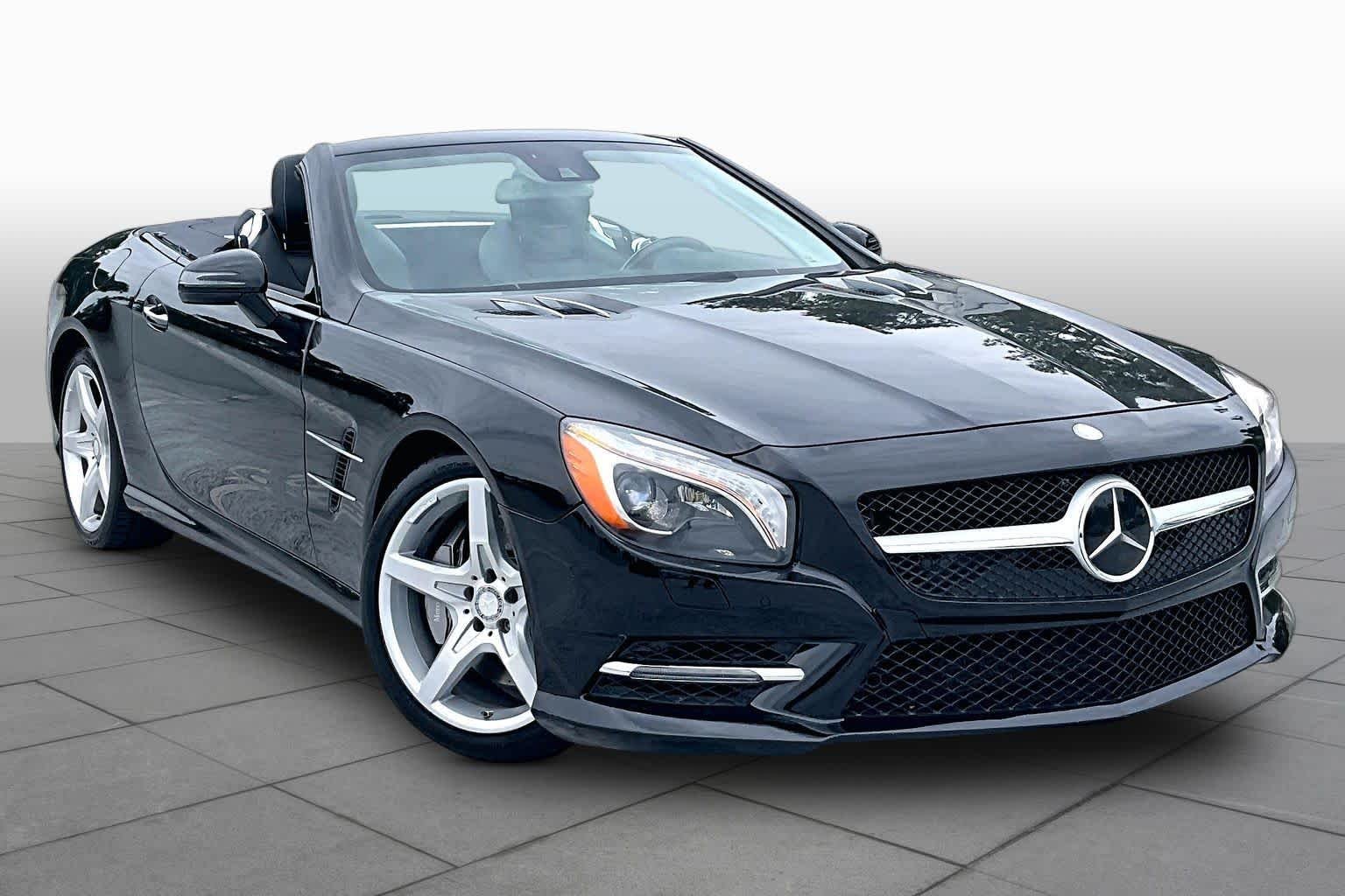 Pre-Owned 2015 Mercedes-Benz SL 550