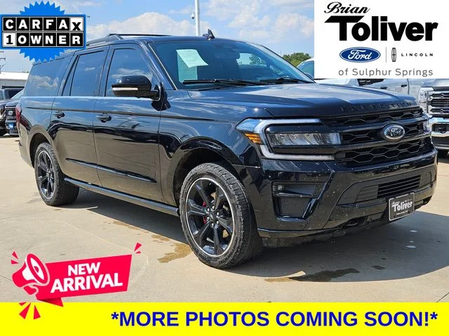 Used 2022 Black Metallic Ford Limited image 1