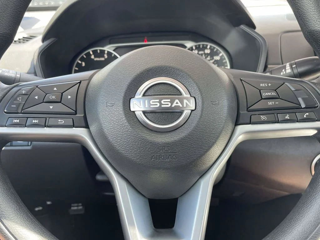 Used 2025 Gray Nissan 2.5 SV image 25