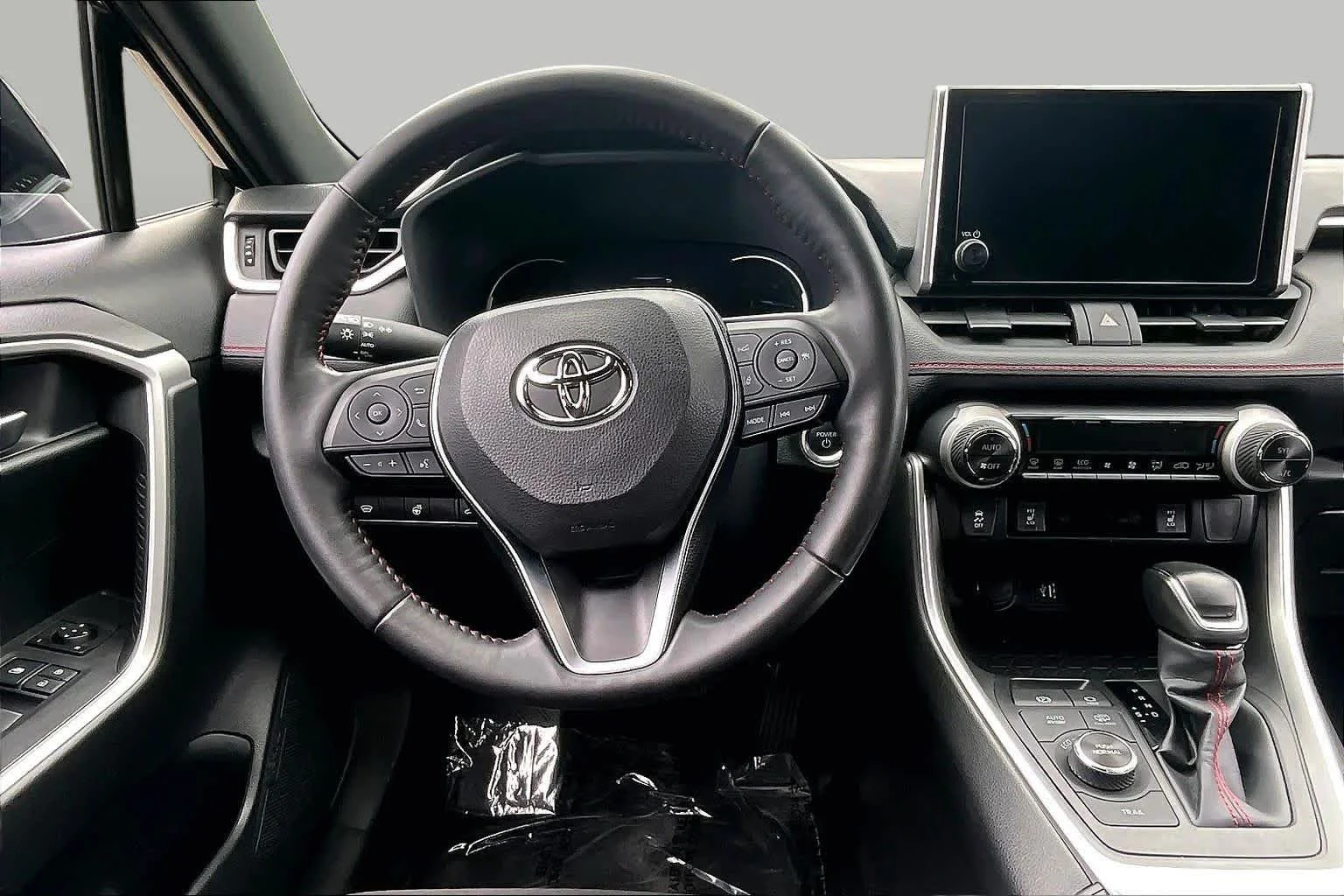 Certified Used 2024 Blueprint Toyota SE image 6