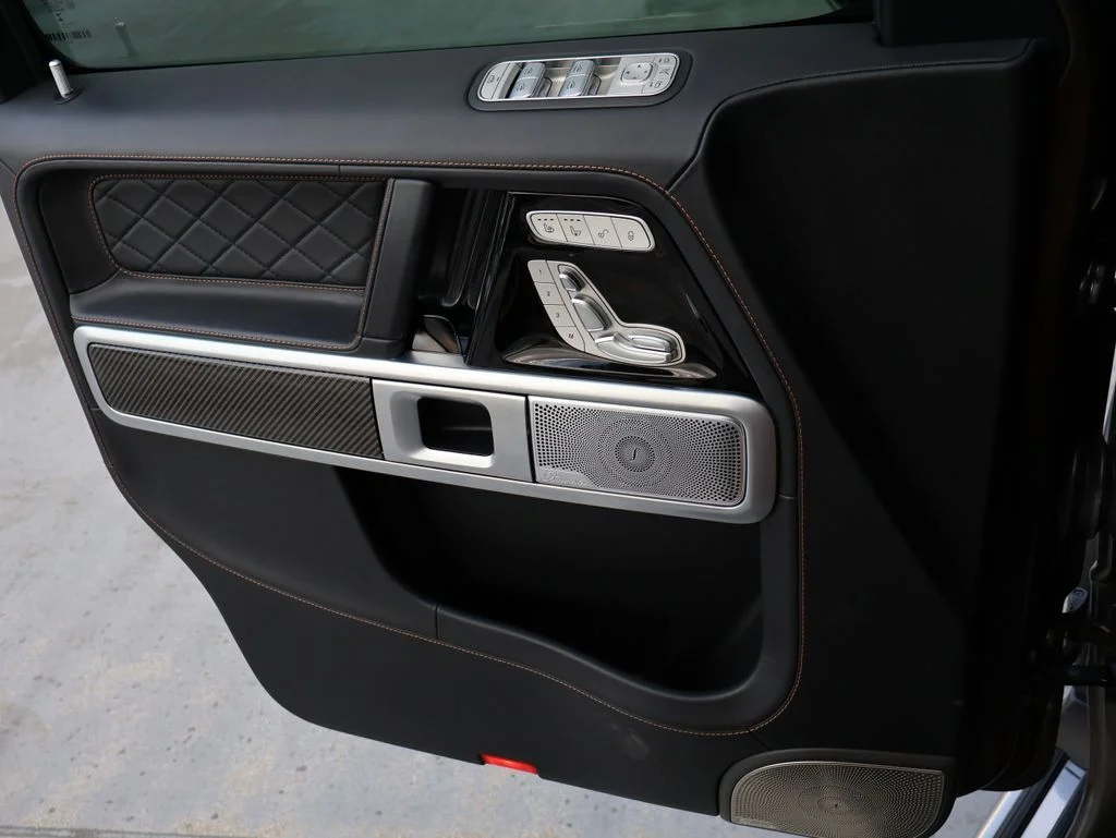 Used 2024 MANUFAKTUR Dakota Brown magno Mercedes-Benz G 63 AMG® image 38