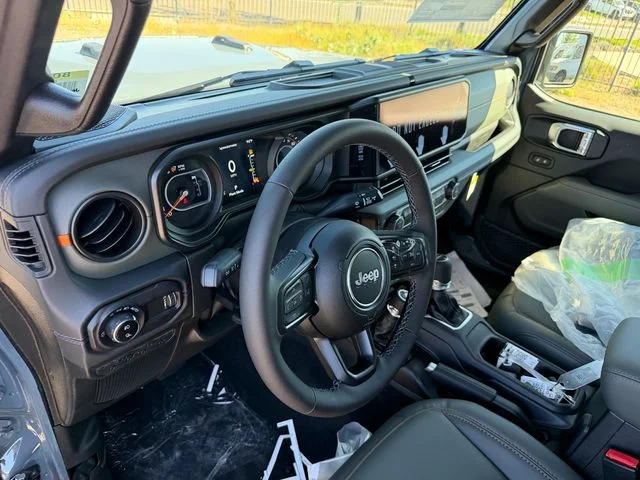 New 2026 Anvil Clear-Coat Exterior Paint Jeep Mojave X image 13
