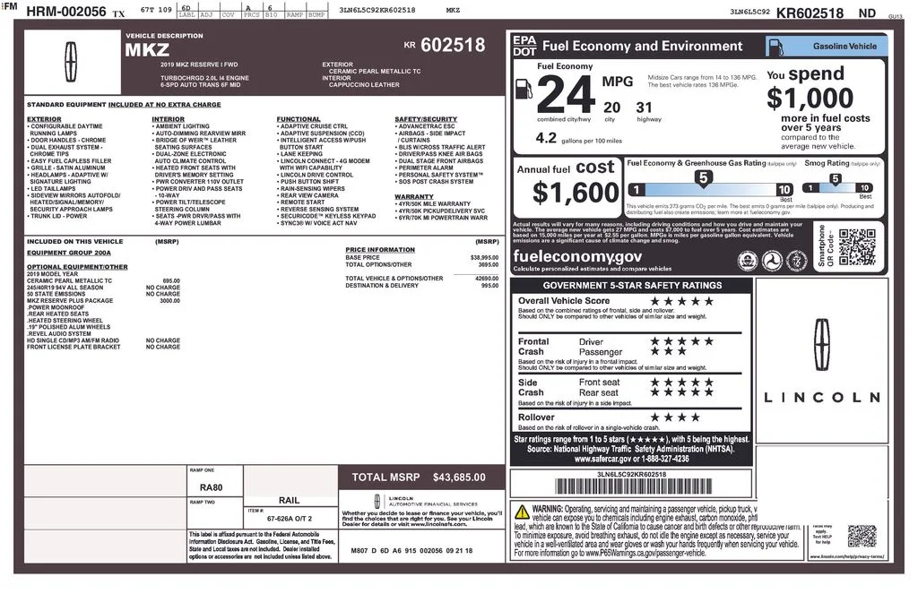 Used 2019 Pearl Metallic Lincoln Reserve image 42